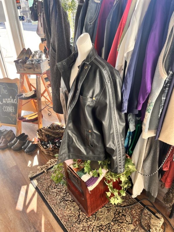 Vintage Black Leather Jacket - Image 2